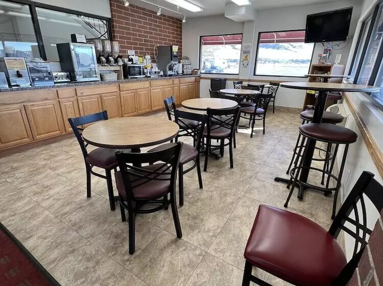 Hotelli Days Inn By Wyndham Lake Point