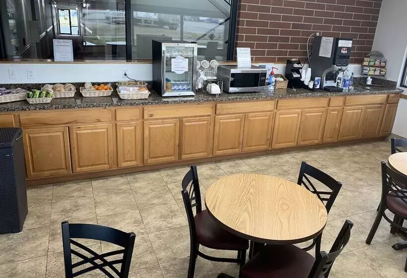 Hotelli Days Inn By Wyndham Lake Point