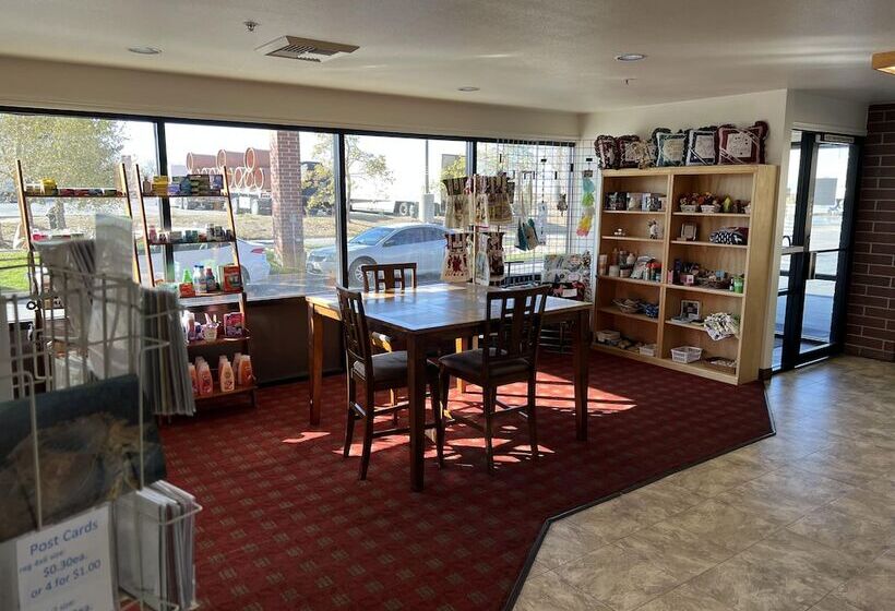 فندق Oquirrh Mountain Inn