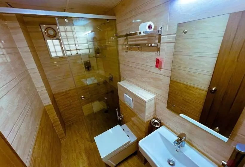 ホテル Sterling Inn Near Bangalore International Airport