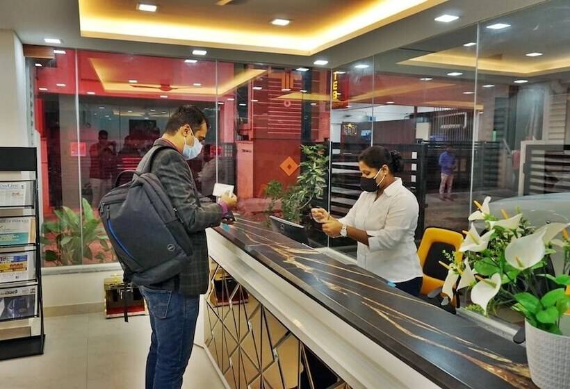 בית מלון כפרי Sterling Inn Near Bangalore International Airport