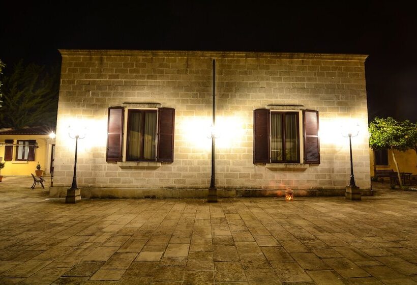 هتل Tenuta Santicuti