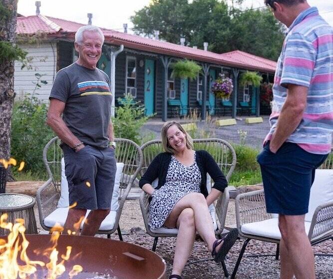 Otel The Lodge At Poncha Springs