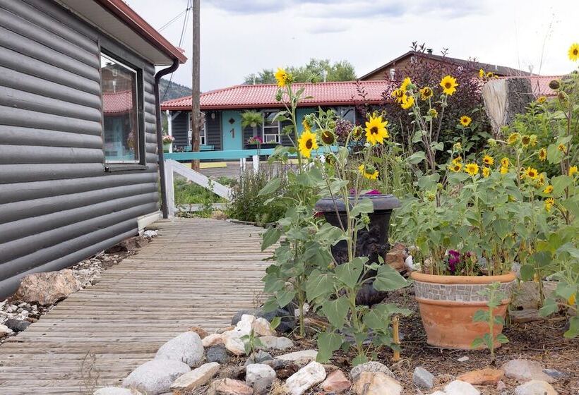 Otel The Lodge At Poncha Springs