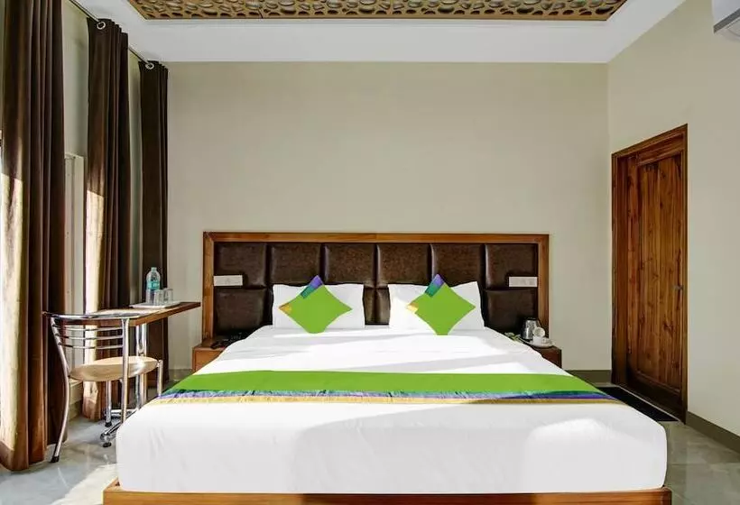 هتل Treebo Royal Salute, Zirakpur