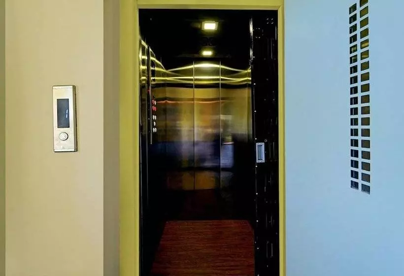 Hotelli Treebo Ss Residency, Dapoli