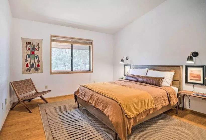 Idyllwild Cabin W/ Deck & Tahquitz Peak Views