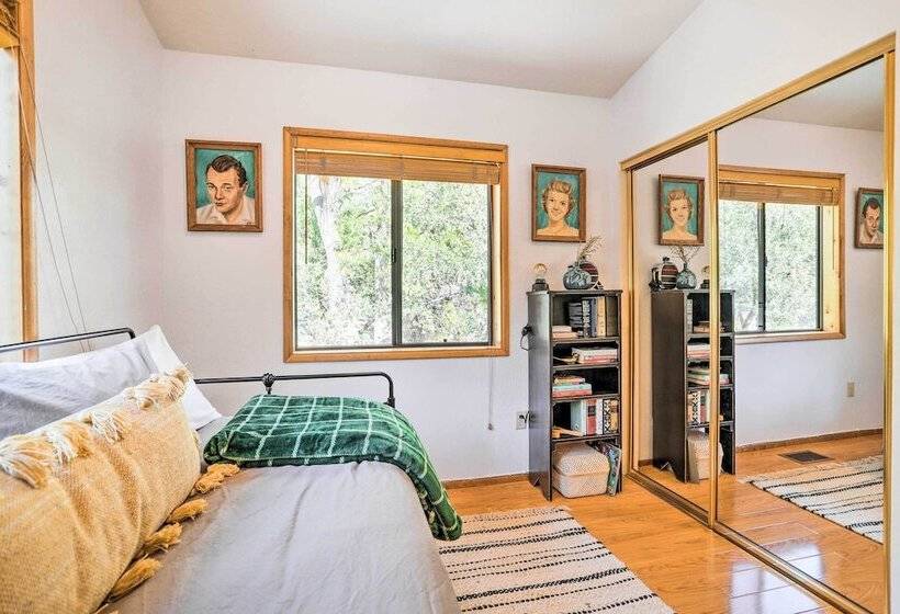 Idyllwild Cabin W/ Deck & Tahquitz Peak Views