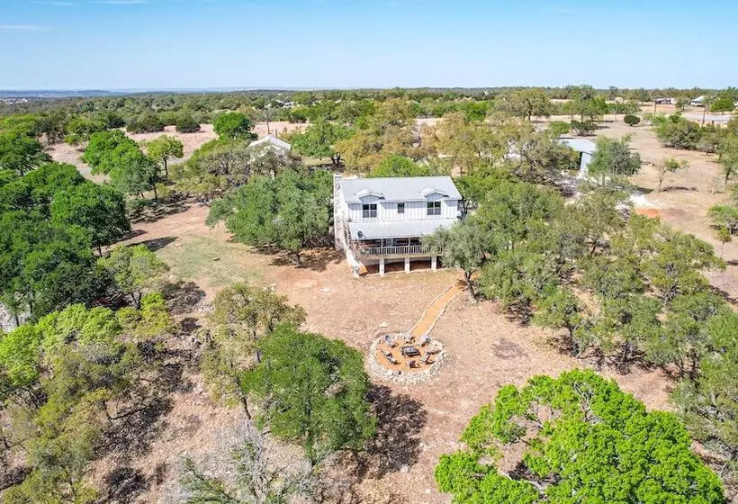 Luxury 23 Acre Ranch With Hottub Near Alamosprings