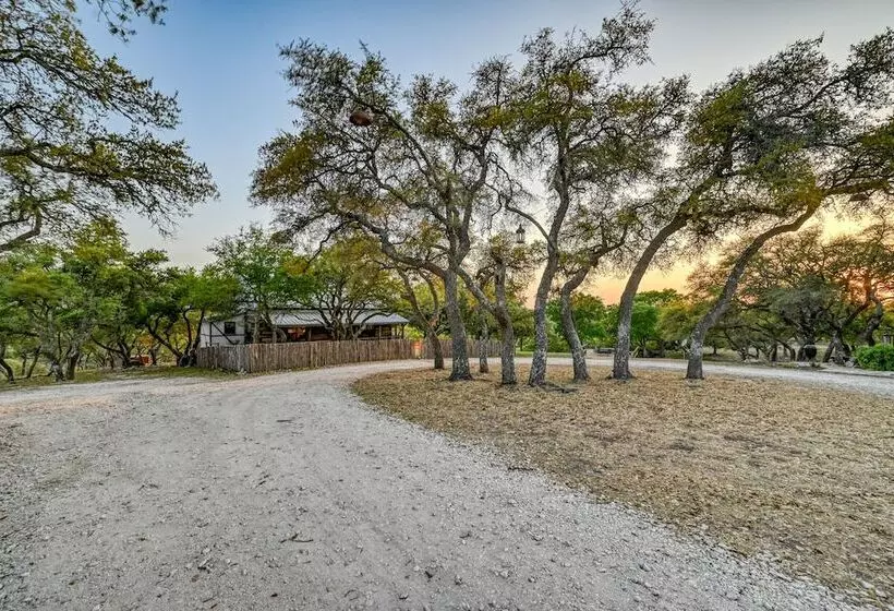 Luxury 23 Acre Ranch With Hottub Near Alamosprings