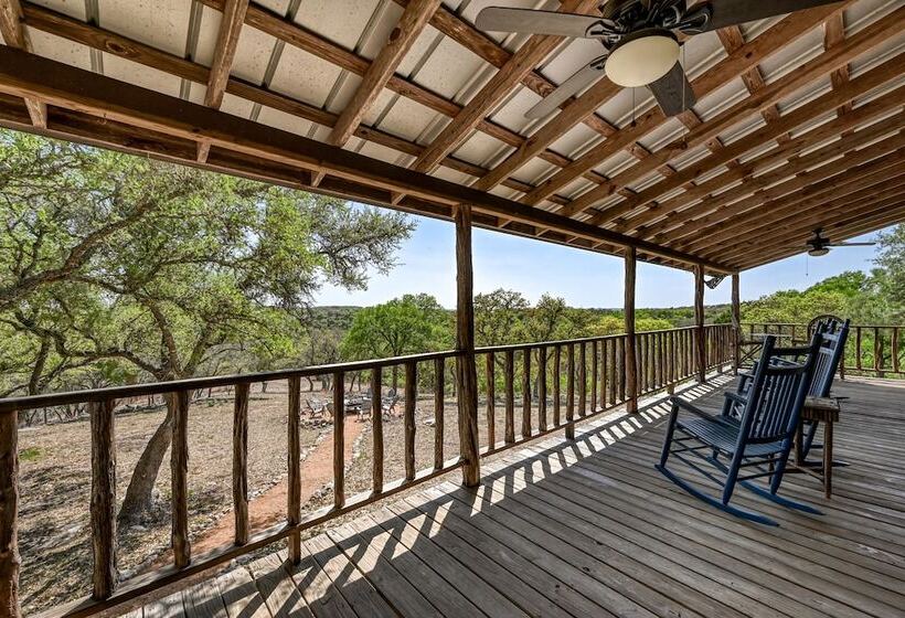 Luxury 23 Acre Ranch With Hottub Near Alamosprings
