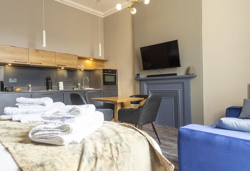 Mono Suites New Town