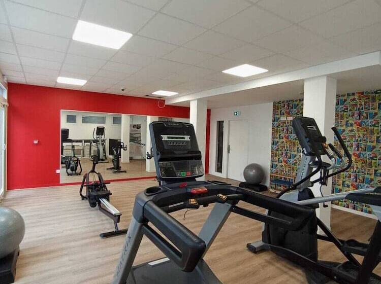 Nemea Appart Hôtel Coliseum Amiens Centre