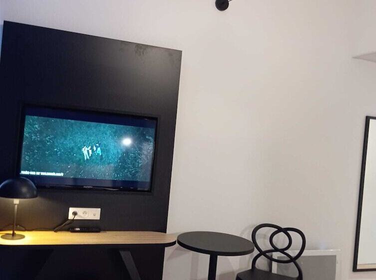 Nemea Appart Hôtel Coliseum Amiens Centre