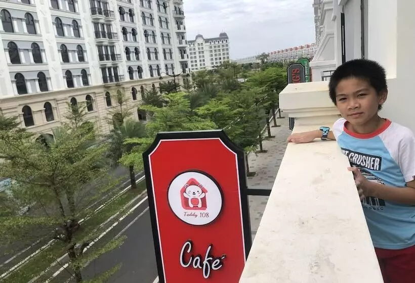 پانسیون Teddy 108 Homestay & Cafe   Grand World Phu Quoc