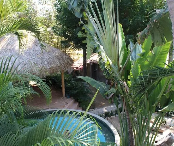 Majatalo Valhalla Beach House