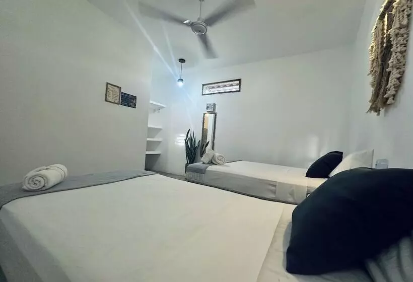 Majatalo Valhalla Beach House