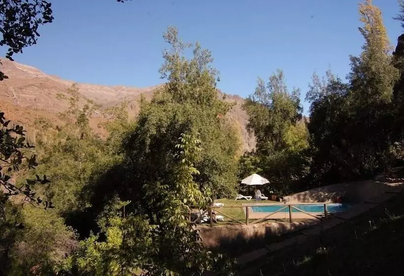 Valle De Montañas