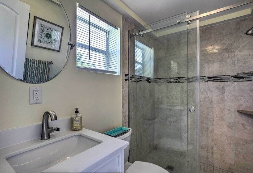 West Palm Beach Oasis W/ Heated Pool: Near Beach!