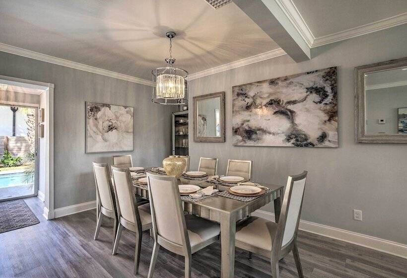 West Palm Beach Oasis W/ Heated Pool: Near Beach!