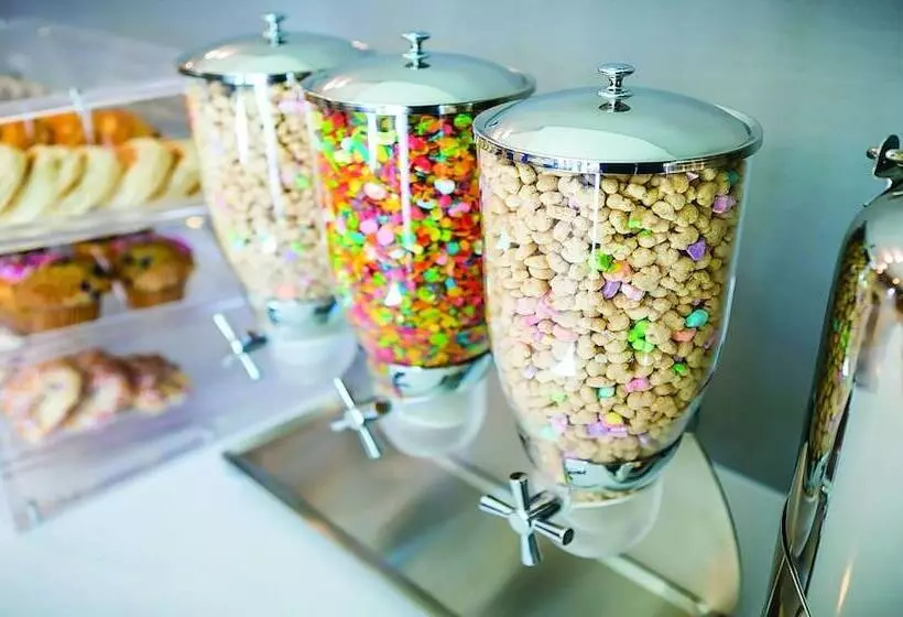 Winds Hotel At Crosswinds Casino