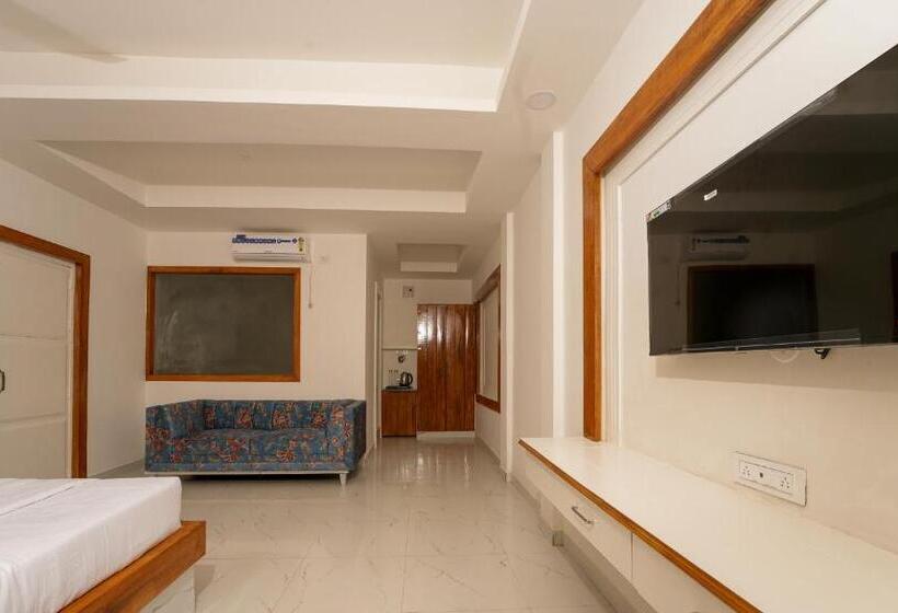 בית מלון כפרי Sea View Sun Shine