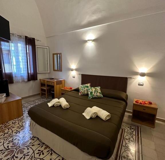 پانسیون Madre Terra