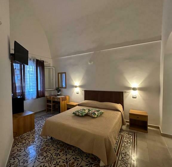 پانسیون Madre Terra