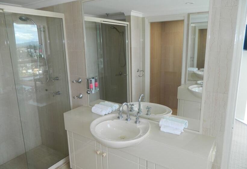 2nd Avenue Beachside Apartments