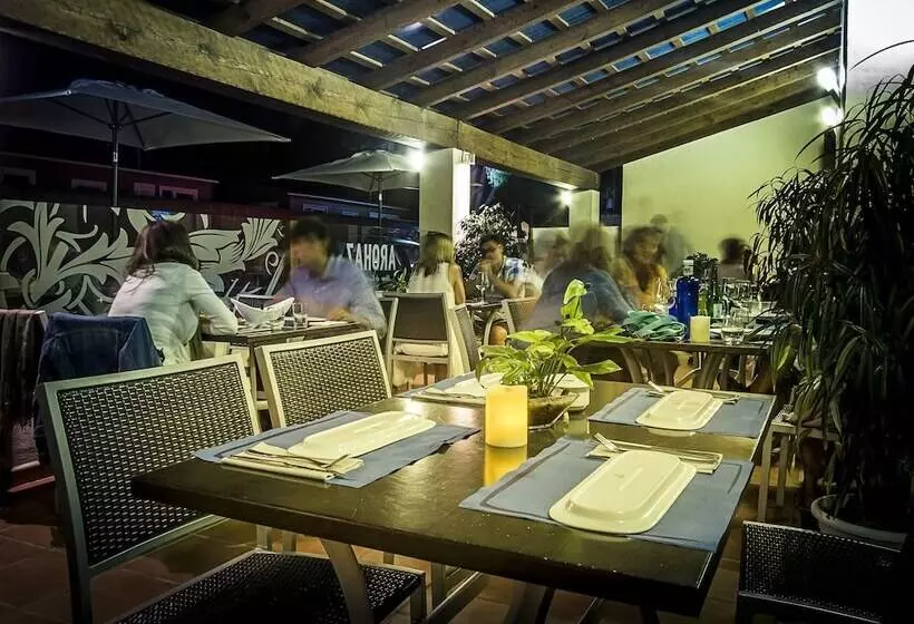Arohaz Hotel & Restaurante