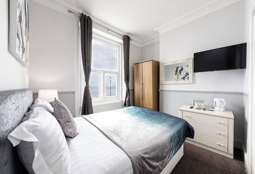 ベッドアンドブレックファースト The Manor