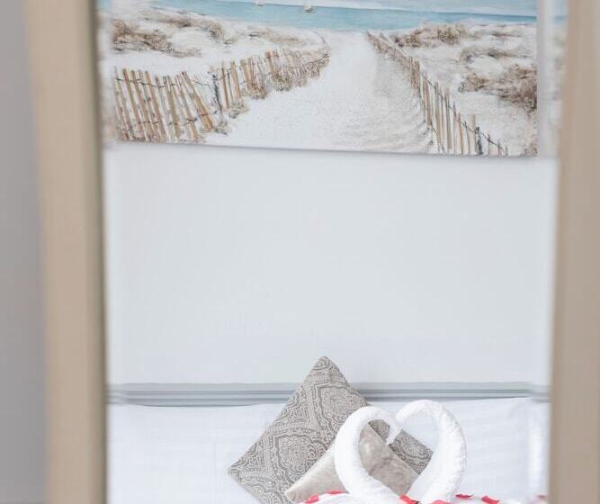 ベッドアンドブレックファースト The Manor