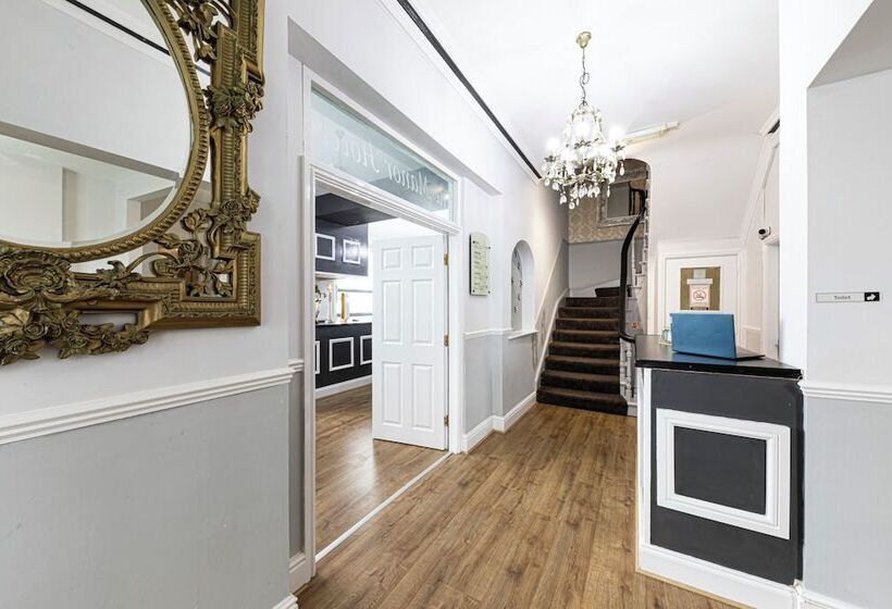 ベッドアンドブレックファースト The Manor