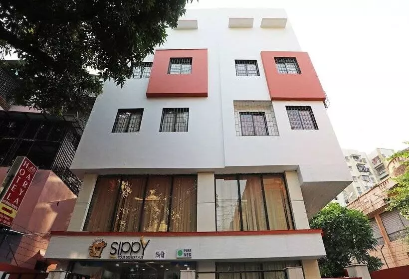 Hôtel Arya International