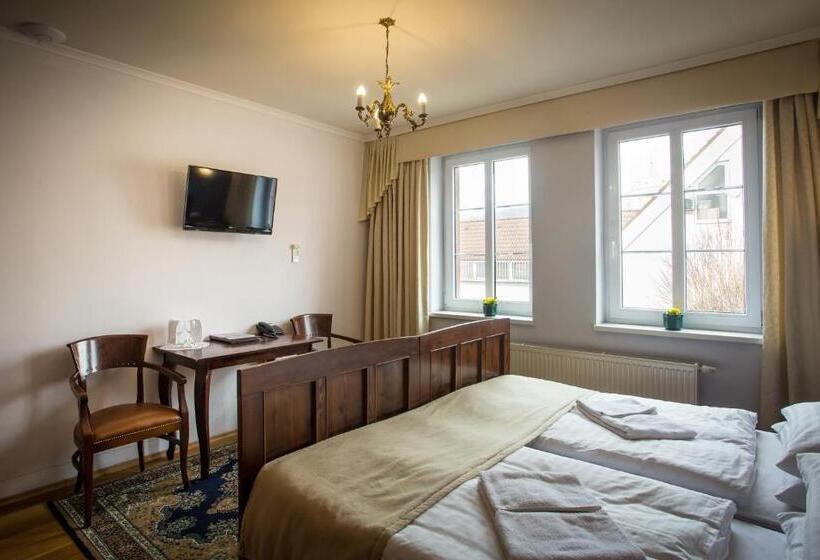 ホテル Bojnicky Vinny Dom