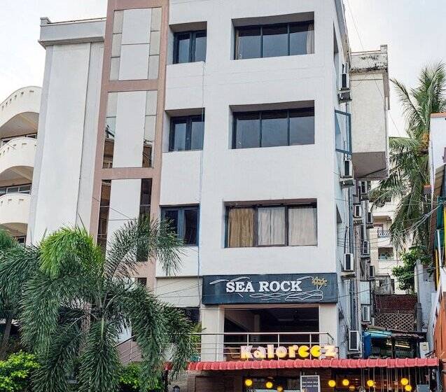 هتل Treebo Sea Rock