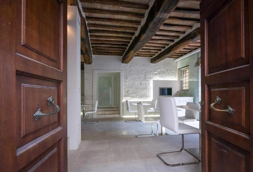 호텔 Degli Affreschi