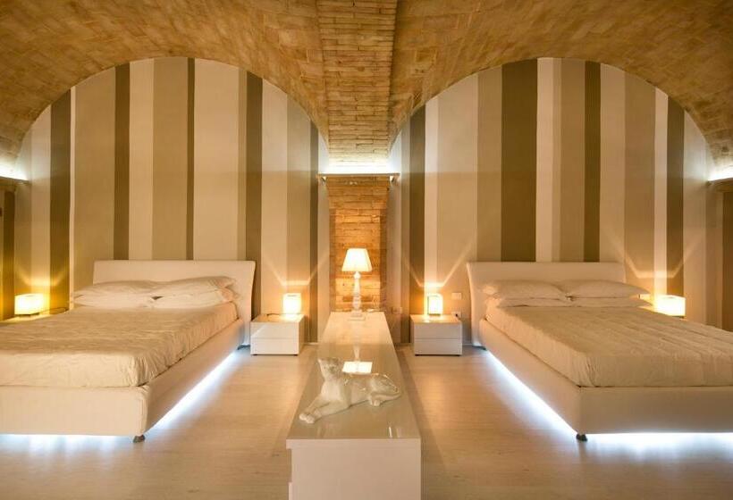 호텔 Degli Affreschi