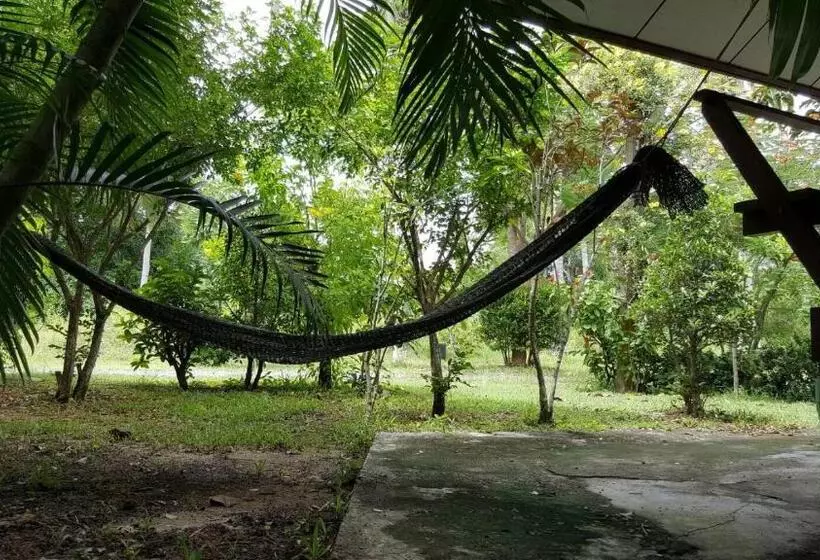 Hotelli Happy Resort