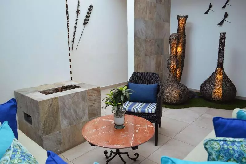 Hotelli Hblue Centro