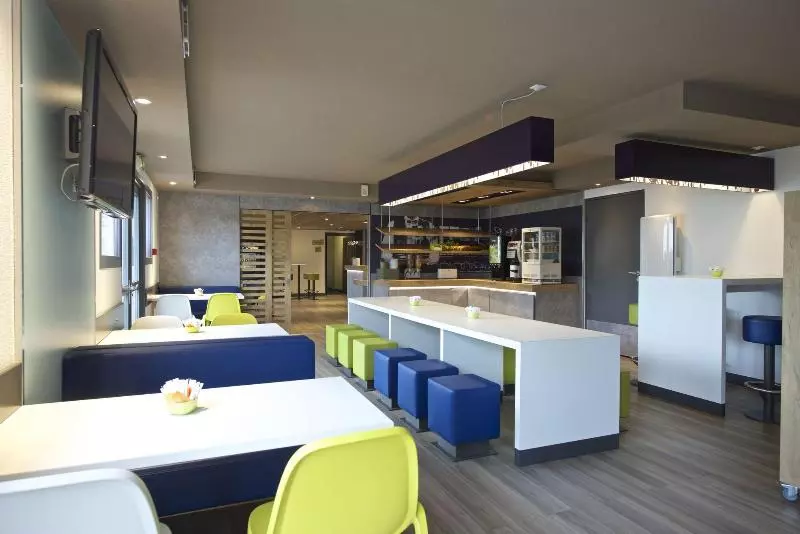 ホテル Ibis Budget Pau Est