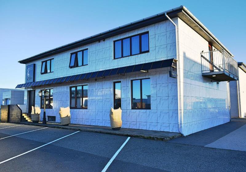 هتل Jazz   By Keflavik Airport   Reykjavik   Iceland