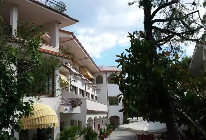 ホテル Paradiso Residence