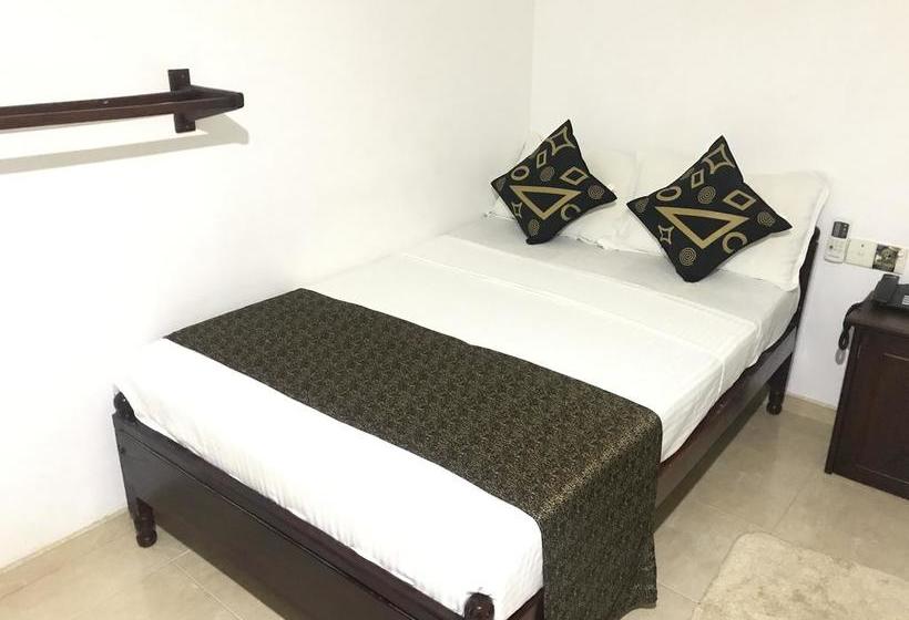 בית מלון כפרי Pinidiya Resort