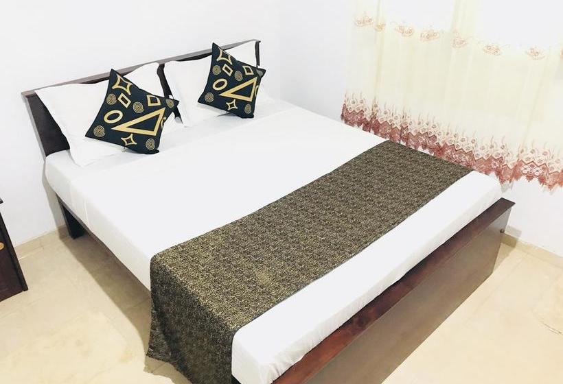 בית מלון כפרי Pinidiya Resort