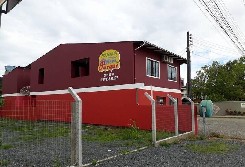 בית מלון כפרי Pousada Vila Do Parque