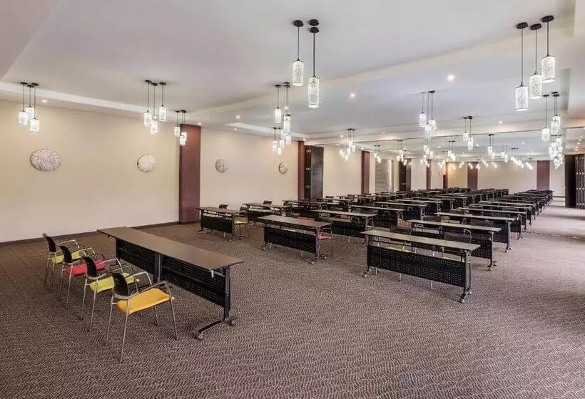 Protea Hotel By Marriott Ndola