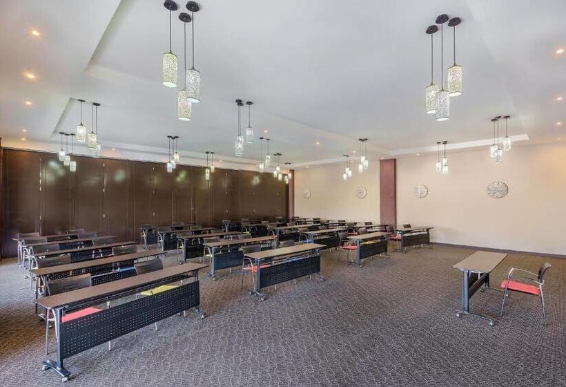 Protea Hotel By Marriott Ndola