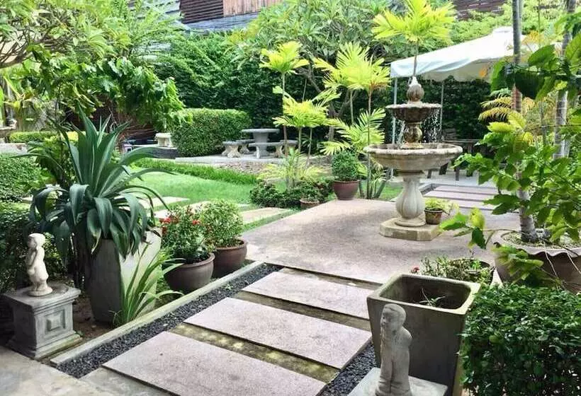 هتل Srisomthai
