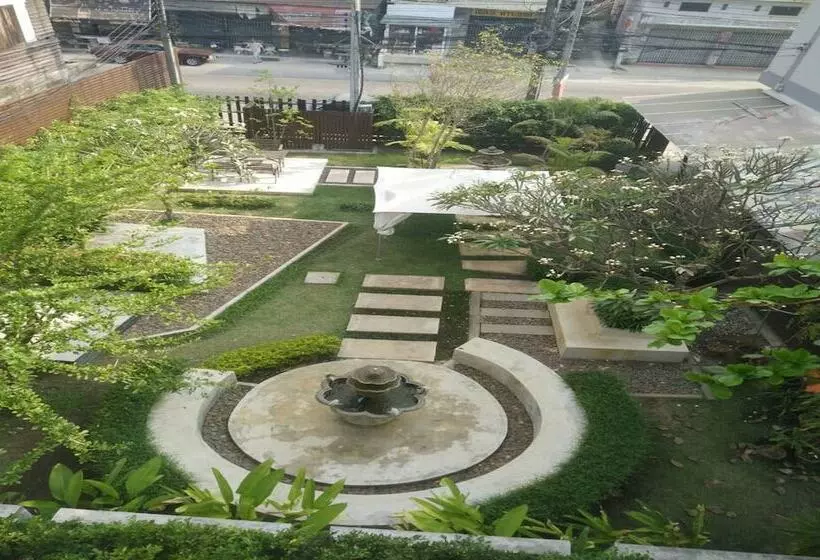 هتل Srisomthai